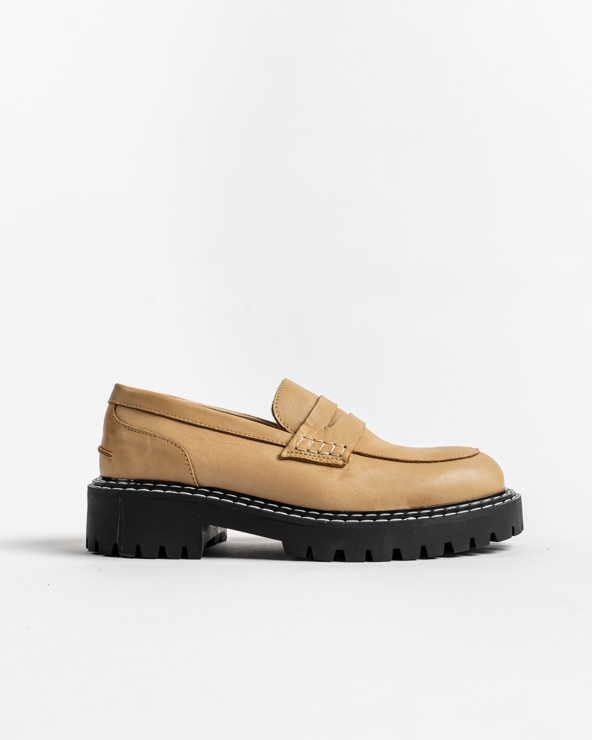 Adelle loafer